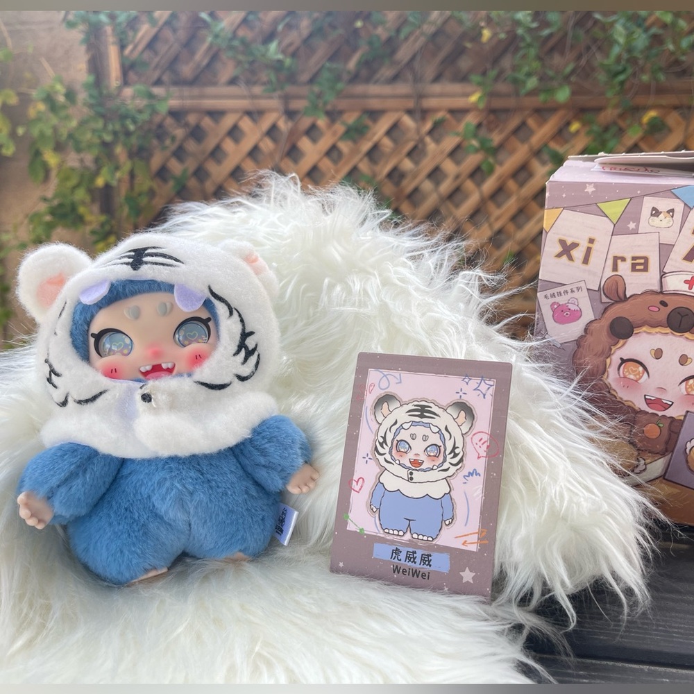 BABY THREE “Xira” Confirmed WEIWEI (NEW Open Box)